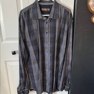 Men's Black and Gray Plaid Long-Sleeve Shirt